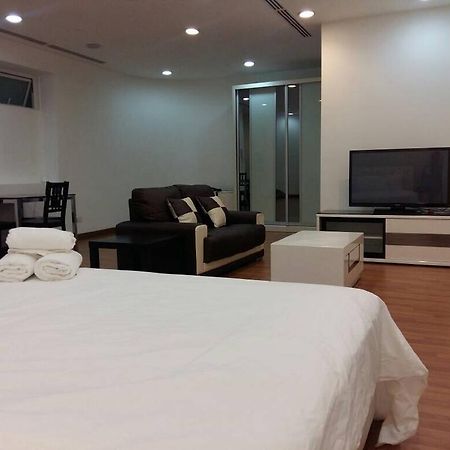 Wte Binjai 8 Homestay Kuala Lumpur Exterior foto
